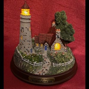 Thomas Kinkade Seaside Memories Lighted Lighthouse